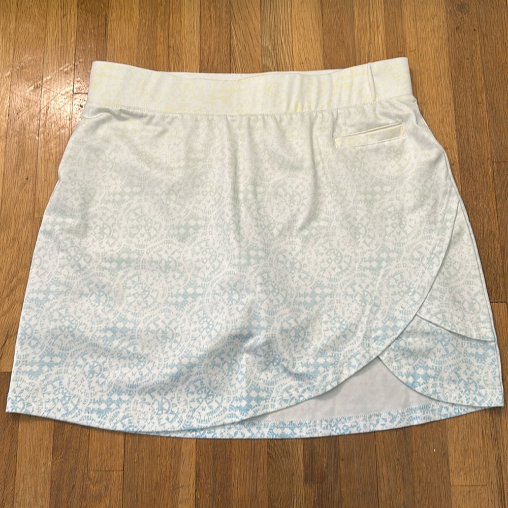 Pebble Beach Cream and Light Blue Skort